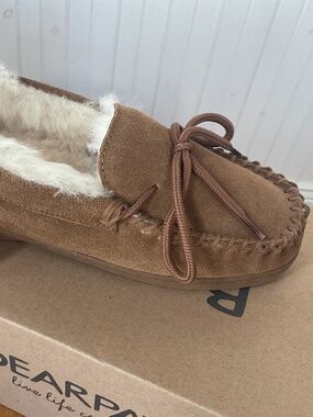 BEARPAW MINDY SLIPPER SIZE 6 HICKORY SOFT COMFY NIB